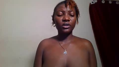 Snapshot of twerker_lyly chatting on 11.17.25 twerker_lyly online show from 11.17.25