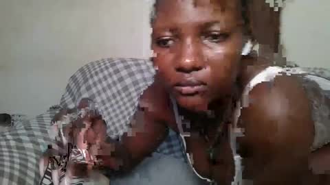 Snapshot of twerker_lyly chatting on 11.18.25 twerker_lyly online show from 11.18.25