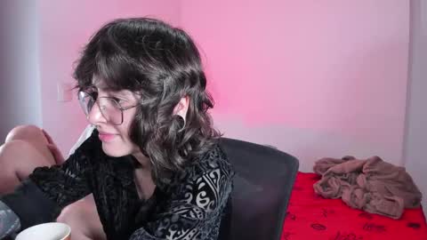 Eve  Lili online show from 10.03.25