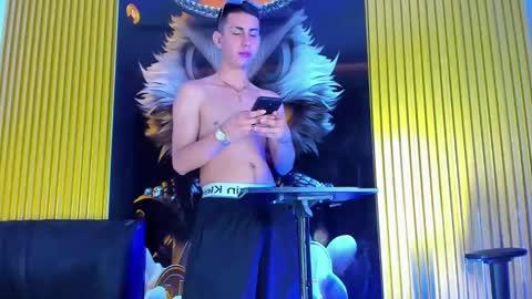 Snapshot of twink_scott19 chatting on 09.26.25 twink_scott19 online show from 09.26.25