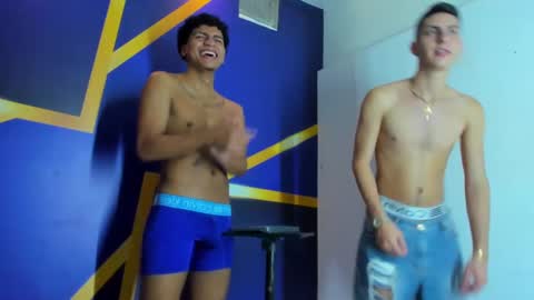 Snapshot of twink_scott19 chatting on 11.08.25 twink_scott19 online show from 11.08.25