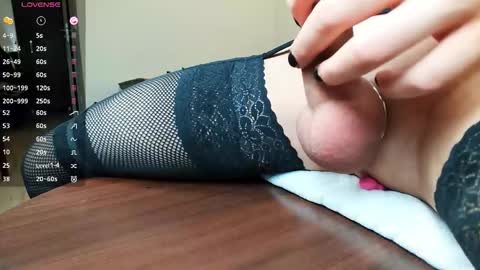 Snapshot of twinkboy2019 chatting on 12.21.25 Vicky Victor online show from 12.21.25