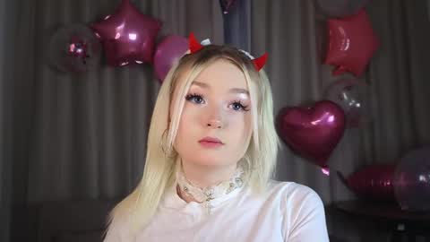 twinklefluff online show from 11.30.25