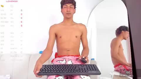 twinksboys_23 online show from 07.20.26