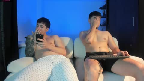 twintease online show from 12.03.25