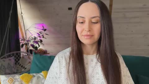    Guys Help us get more thumbs up.  Show your love its important to us online show from 04.10.26