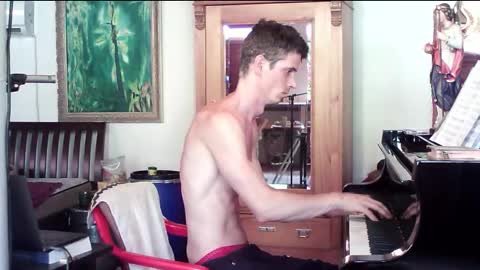 Snapshot of twoforallprivate chatting on 02.12.25 TobeBritta online show from 02.12.25