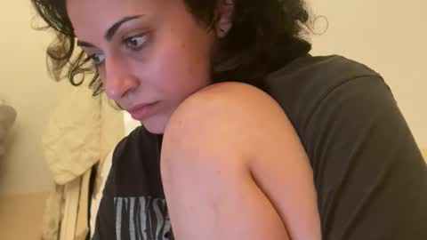 Snapshot of twonobodies chatting on 12.16.25 im Nobody online show from 12.16.25