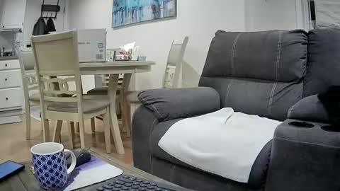 Snapshot of twopeopleinlove chatting on 02.19.26 Twopeopleinlove online show from 02.19.26