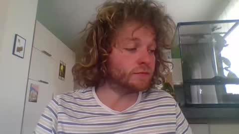 tworoardsdiverge online show from 06.05.26