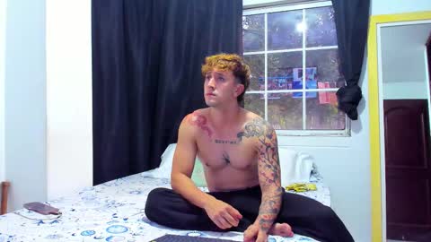 Snapshot of twunk_mescal chatting on 11.03.25 Matias online show from 11.03.25