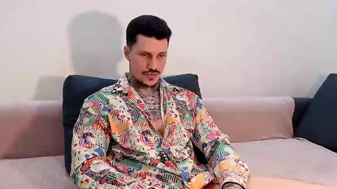 Snapshot of tyagodoll chatting on 01.14.25 tyagodoll online show from 01.14.25