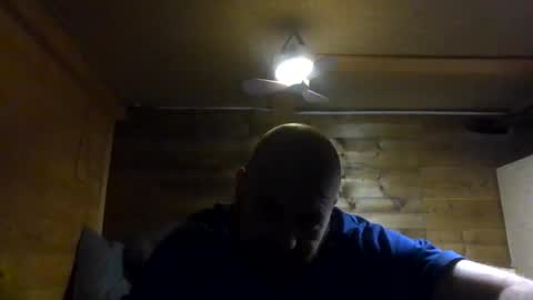 sneakycouple online show from 11.21.25