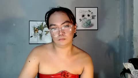 Snapshot of tyla_23 chatting on 05.13.26 Tyla online show from 05.13.26