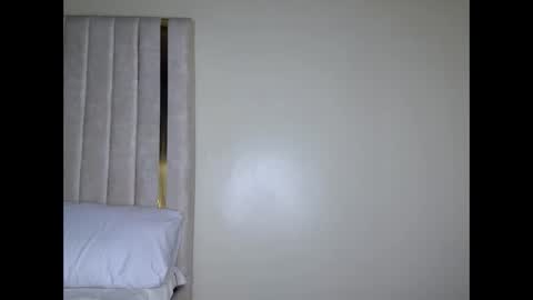 tyla_cerry online show from 11.21.25