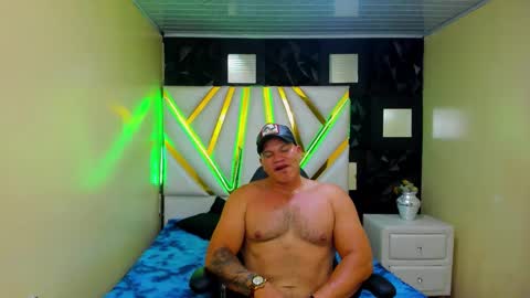 Tyleer Scot online show from 04.08.26