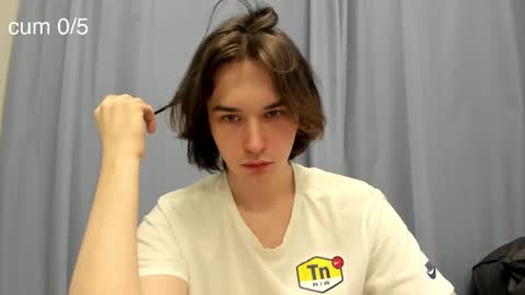 Snapshot of tyler__johnson chatting on 01.21.25 Tyler  johnson online show from 01.21.25