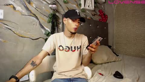 Snapshot of tyler_coopr chatting on 09.17.25 tyler cooper online show from 09.17.25