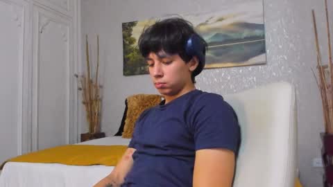 Snapshot of tyler_durtenn chatting on 11.28.25 Tyler online show from 11.28.25