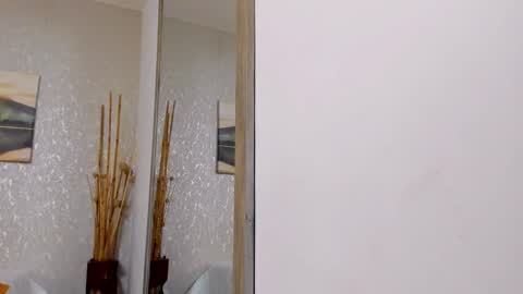 Snapshot of tyler_durtenn chatting on 12.02.25 Tyler online show from 12.02.25