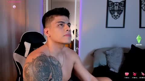 Snapshot of tyler_muscle chatting on 12.20.24 David online show from 12.20.24