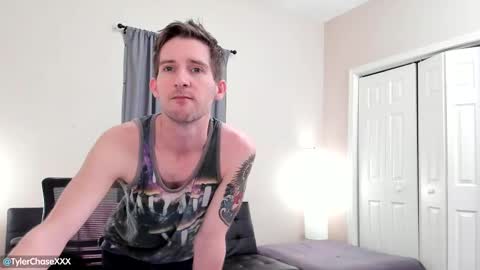 Snapshot of tylerchasexxx chatting on 03.12.25 Tyler Chase online show from 03.12.25