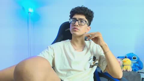   online show from 10.09.25