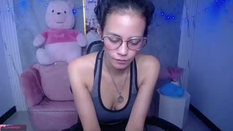 Snapshot of tyna_ch chatting on 06.20.26 TYNA online show from 06.20.26