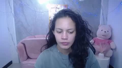 Snapshot of tyna_ch chatting on 06.20.26 TYNA online show from 06.20.26