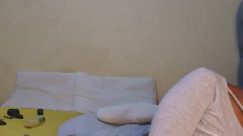 tynniee online show from 02.27.26