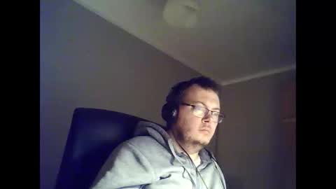 tyradi1991 online show from 02.15.25