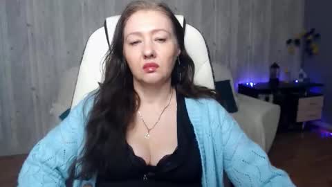 tyramories online show from 12.15.25