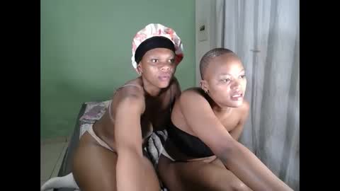 tyratrixie online show from 04.21.26