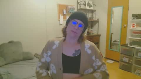 Snapshot of tyyyler93 chatting on 02.06.25 TylerAlternative online show from 02.06.25