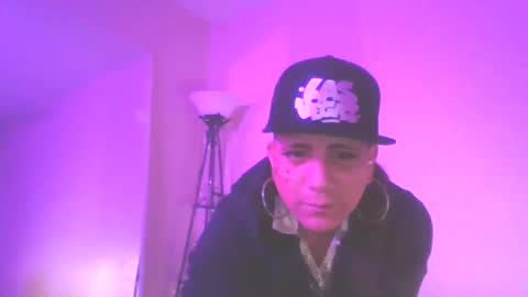 Snapshot of uandme_baby chatting on 01.03.25 Azelia B online show from 01.03.25