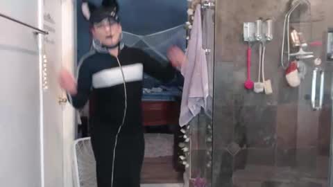 Azelia B online show from 01.13.26