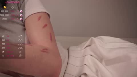 Lili online show from 02.19.25