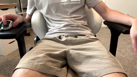 Love Lain online show from 03.19.26