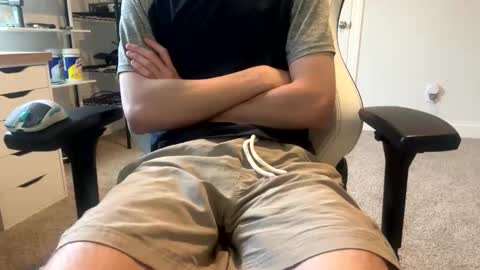 Love Lain online show from 04.07.26