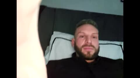 Snapshot of ukbjcouple chatting on 11.10.25 Bigbob online show from 11.10.25