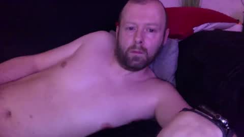 Snapshot of ukmatty3 chatting on 12.30.24 ukmatty3 online show from 12.30.24