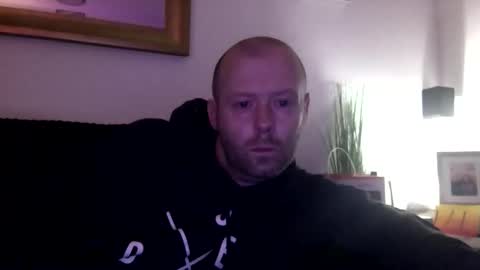 Snapshot of ukmatty3 chatting on 09.28.25 ukmatty3 online show from 09.28.25