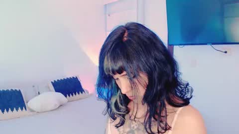 Snapshot of ulala_martina chatting on 07.22.26 Martina online show from 07.22.26