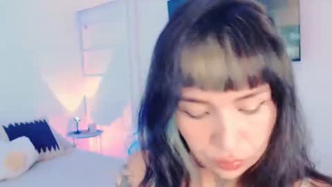 Snapshot of ulala_martina chatting on 07.28.26 Martina online show from 07.28.26