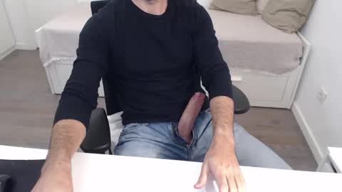 Ulep online show from 11.25.25