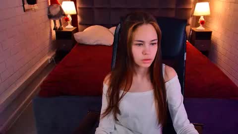 Ulia online show from 02.22.26