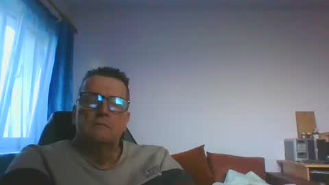 Snapshot of ulmeni4 chatting on 01.15.25 ulmeni4 online show from 01.15.25