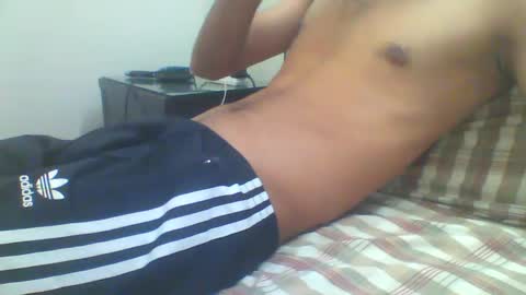 Snapshot of umair121e chatting on 10.13.25 Ahan online show from 10.13.25