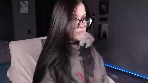 Snapshot of uminarin chatting on 12.09.24 Julia online show from 12.09.24