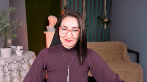 Snapshot of unatera chatting on 03.22.26 UnaTera online show from 03.22.26